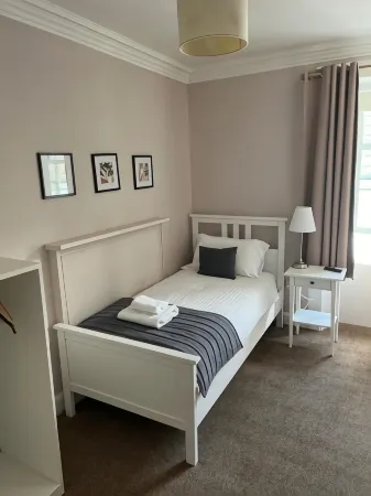 The White Swan Hotel Отели в г. Данс