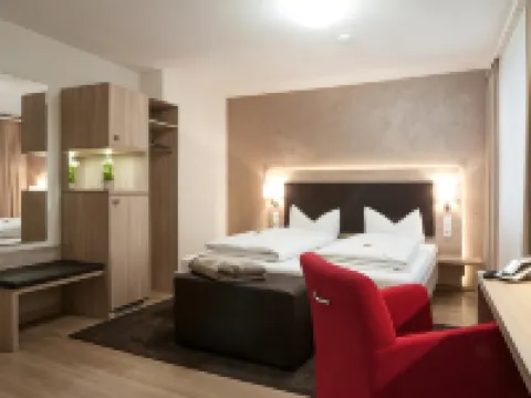 Hotel - Restaurant Hirsch Hotels in Heimsheim