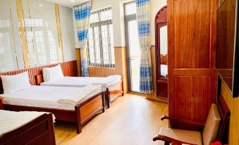 Nhu Y Hotel