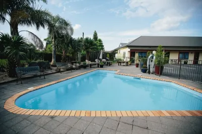 ASURE Kaimai View Motel Hotels in Athenree