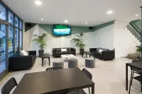 Hotel Base - Adults Only