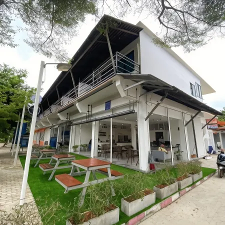 Island Dive Club