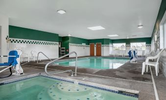 Comfort Inn & Suites Salem