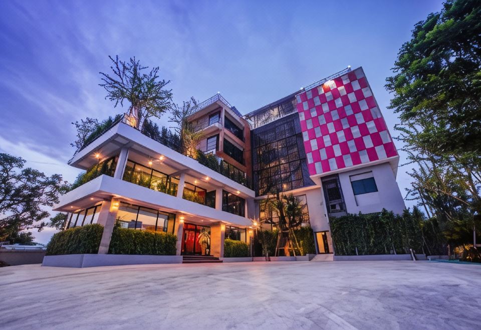 hotel overview picture