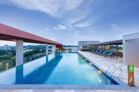 ibis Styles Mysuru Отели в г. Майсур