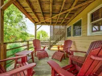 Charming Fair Harbor 3br steps to ocean, sunset view, WiFi, A/C, outdoor shower. Hotels in Fire Island