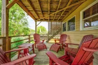 Charming Fair Harbor 3br steps to ocean, sunset view, WiFi, A/C, outdoor shower.