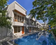 Meritas Aura Resort