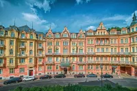 Carlsbad Plaza Medical Spa & Wellness Hotel Các khách sạn gần Hot Spring Colonnade