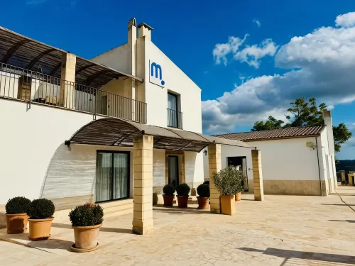 Mater Ariany Hotels in Ariany