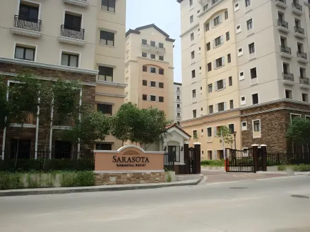 6C Sarasota 4 Residential Resort