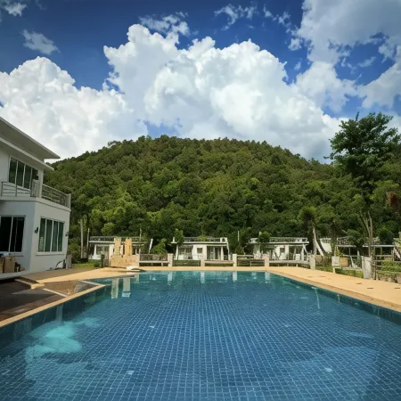 Yura Kiri Resort Khao Yai Отели рядом с достопримечательностью «Ресторан Primo Piazza»