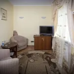 Hotel Viktoria Hotels near Park kultury i otdykha im. A. S. Pushkina, AU