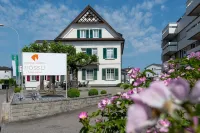Hotel Garni Rössli Отели в г. 