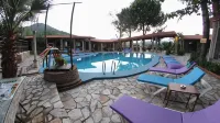 Atillas Getaway - Swimmingpools