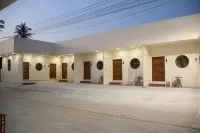 บ้านศรีสุธรรม 2 Baansrisuthum 2 Hotels in Don Sak