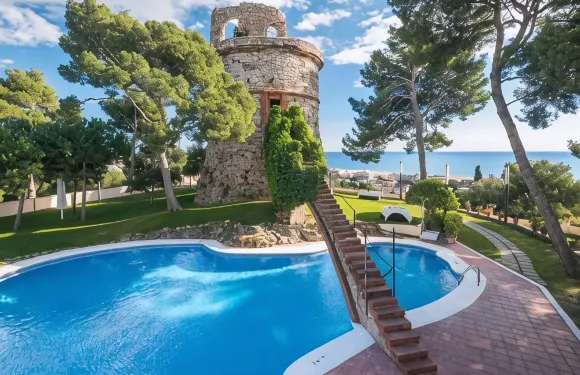 傑米雷伊格蘭酒店