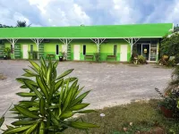Go Green Resort Hotels in Na Thung