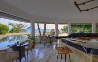 Chale Island Resort - breakfast