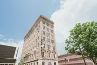 The Esquire Hotel Downtown Gastonia, Ascend Hotel Collection