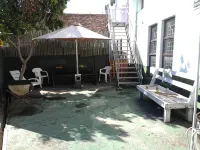 Sunset Beach Backpackers