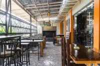 RedDoorz Near Exit Toll Bogor