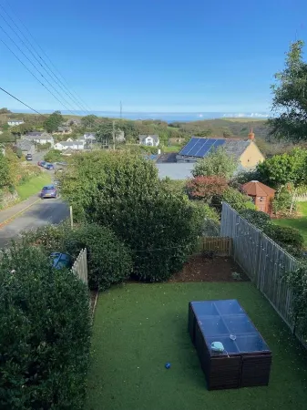 Tregenna a beautiful spacious cottage in Boscastle with parking