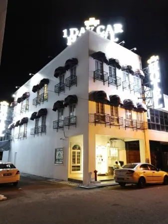 1 Day Car Hotel Station 18 Отели рядом с достопримечательностью «Big Coral Cave ,Gunung Karang Besar»