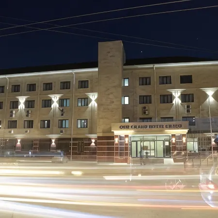 Osh Grand Hotel Chavo (Ош Гранд Отель Чаво)