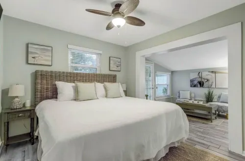 Beach Cottage+Mayo+Snowbirds+Beach+TPC Golf +Beach+Sunshine Park+Outside dining