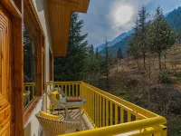 The Hosteller Manali, Old Manali