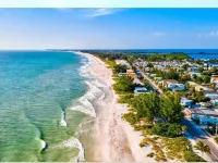 Designer house near Anna Maria Island-Best of Bradenton!!! Hotels in West Bradenton