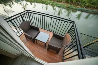 S Cross Munroe Island Resort
