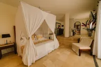 Tentaciones Hotel & Lounge Pool - Adults Only