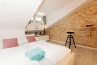 Apartments & Rooms Opa Opa Hotel di Rijeka