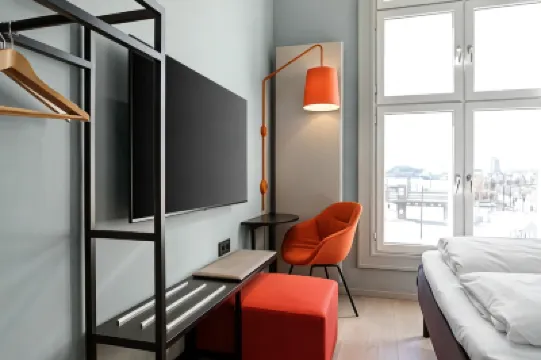 Comfort Hotel Grand Central Hôtels à : 