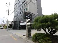 Picasso Hotel Hotels in Donghae-si
