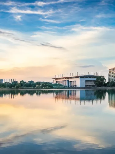 รูปภาพของโรงแรม วี โฮเต็ลแอนด์รีสอร์ท
