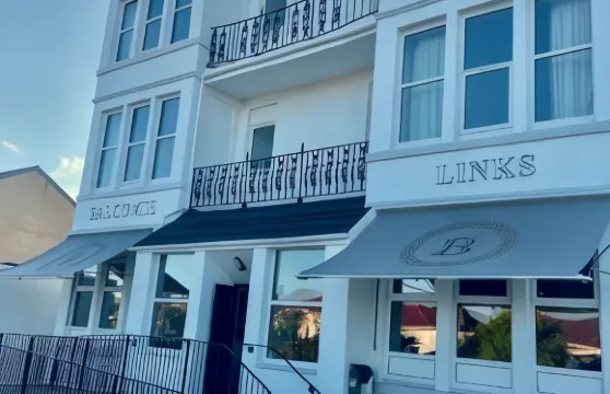 貝爾康米連接酒店