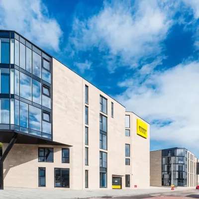 Destiny Student - Holyrood (Brae House) Hotels near Multrees Walk