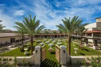 The Scottsdale Resort and Spa, Curio Collection by Hilton Hôtels à : 