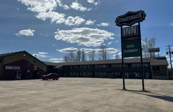 切特溫德Travelodge酒店by Wyndam