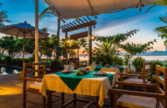 ليالينا هوتل