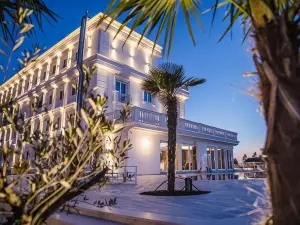 โรงแรม วิลลา ปาสคุชชี่