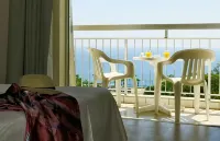 Marina Hotel - Mountain View
