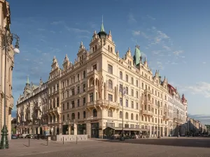 Hotel Kings Court