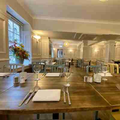 The Red Lion Hotel Dining/Meeting Rooms