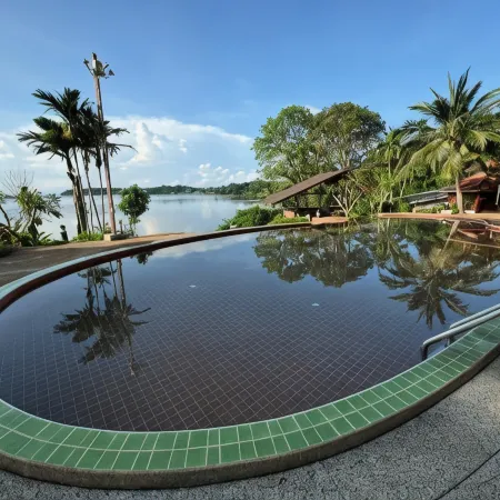 Koh Mak Buri Hut Natural Resort