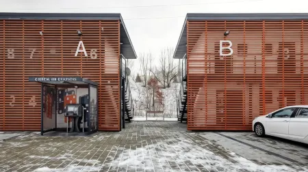 24Seven Hotel Nürnberg Отели в г. Штайн