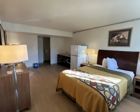 Studio Apartments Hotels in Logan County